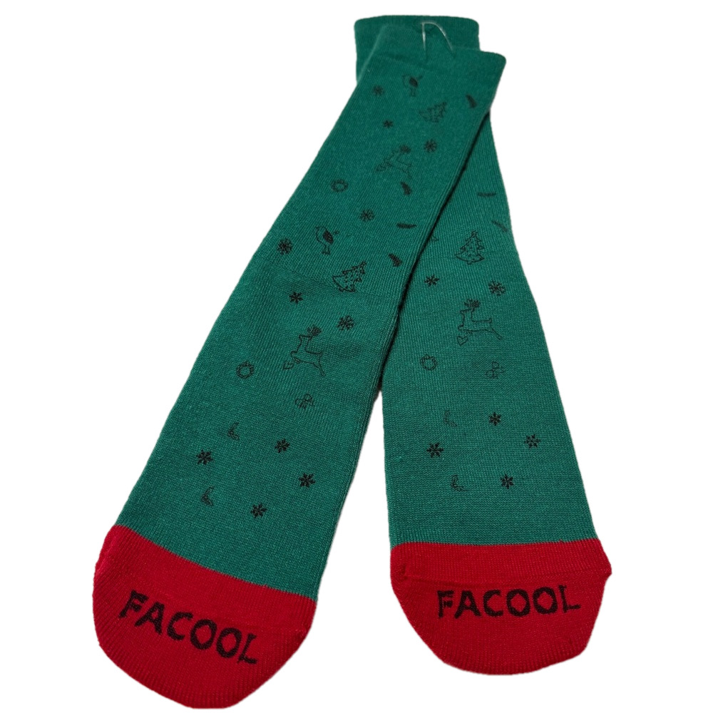Facial Children’s Holiday Tube Socks Green, Red Black NWOT
2 Pair